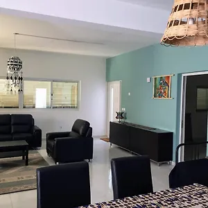 Couette-café Casa Namaste Bed & Breakfast/appartement, Praia